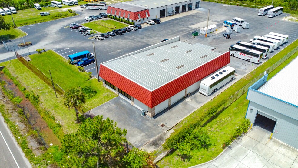 More Photos Of 1445 Cox Rd, Cocoa Light Distribution For Lease