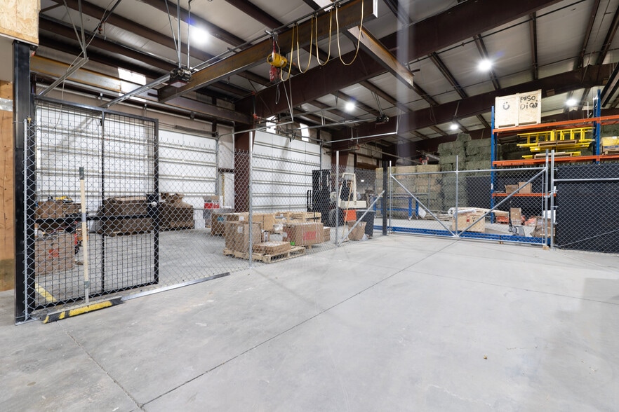 More Photos Of 1375 Blackhawk Blvd, Mount Pleasant Manufacturing For Sale