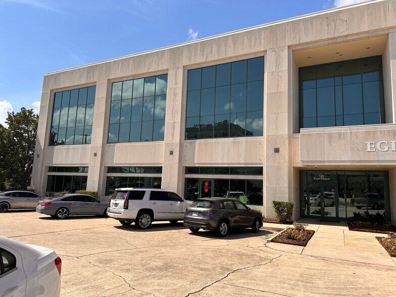 More Photos Of 100 E Peach St, El Dorado Office For Sale
