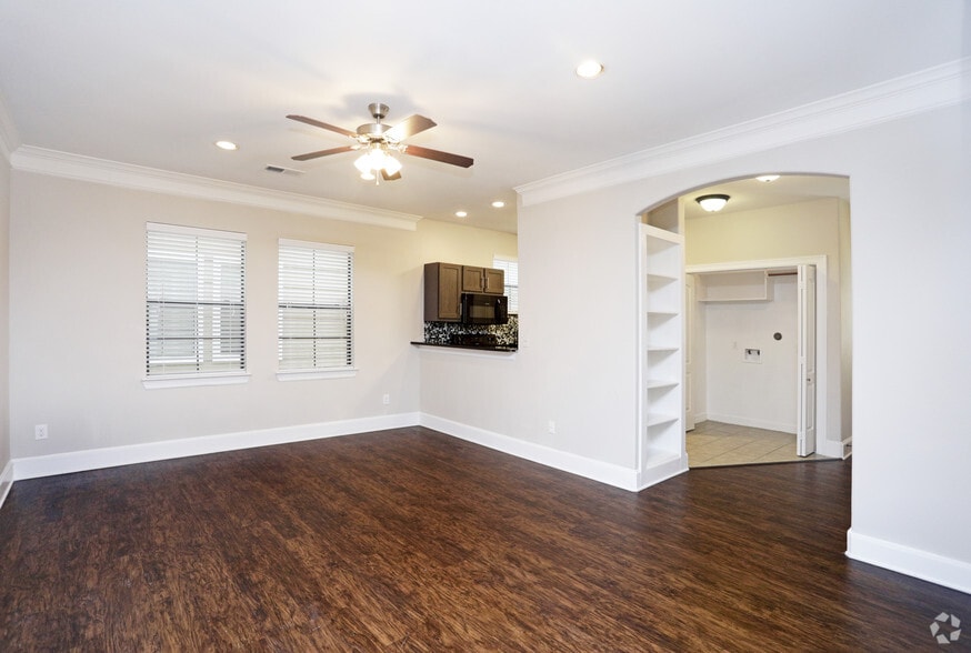 More Photos Of 14827 Mittlestedt Champions Dr, Houston Apartments For Sale