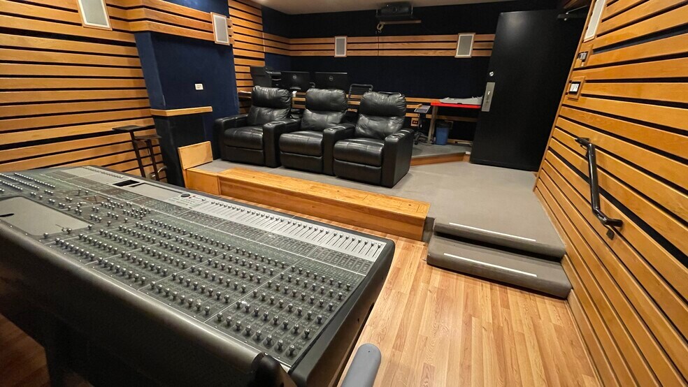 More Photos Of 640 S San Vicente Blvd, Los Angeles Medical For Lease