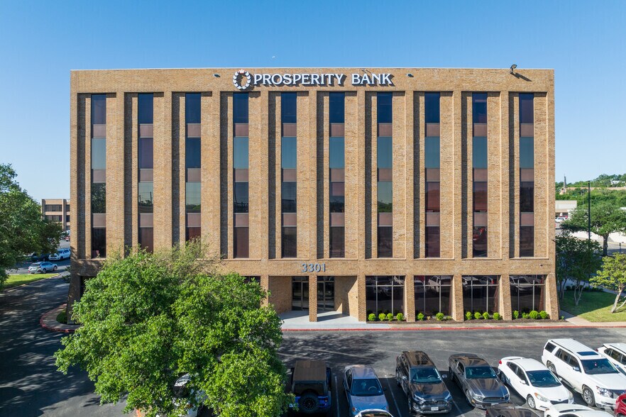 More Photos Of 3301-3305 Northland Dr, Austin Unknown For Lease