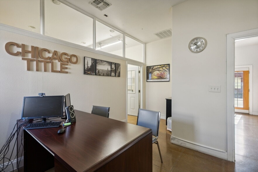 More Photos Of 3202 N Shiloh Rd, Garland Office For Sale