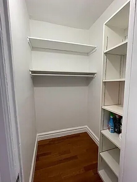 More Photos Of 43-45 W 55th St, New York Apartments For Sale