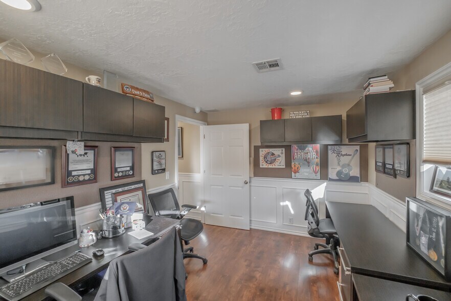 More Photos Of 1209-1215 Shortridge St SE, Albany Office Residential For Sale