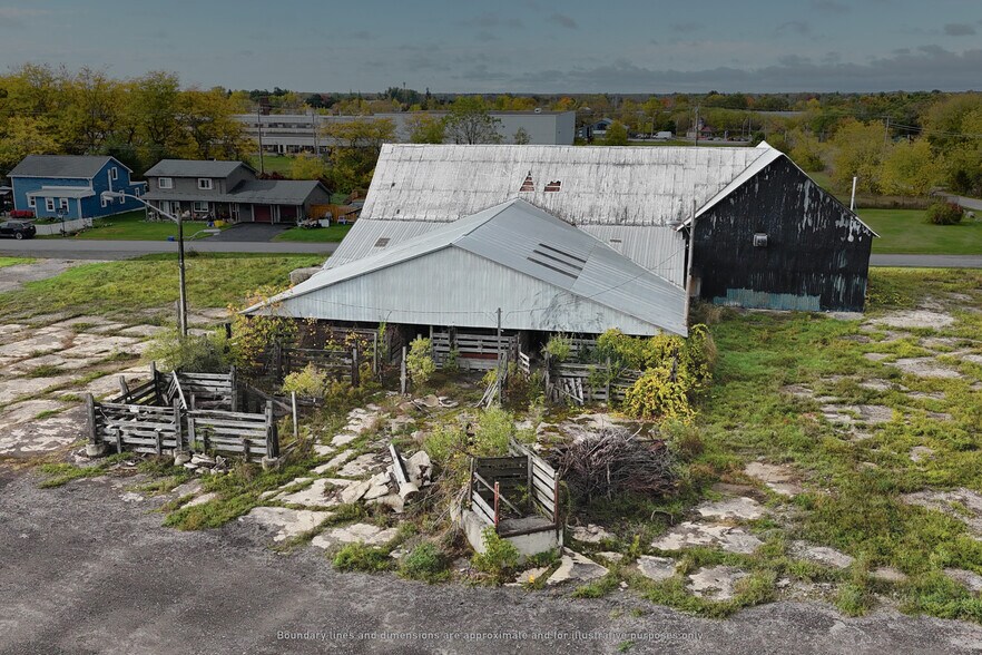 More Photos Of 41 Grange st, Smiths Falls Land For Sale