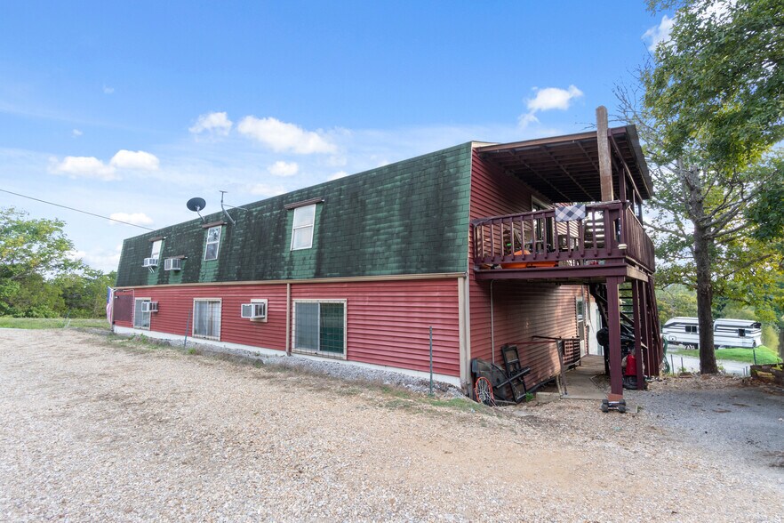 More Photos Of 8172 Highway 187, Eureka Springs Freestanding For Sale