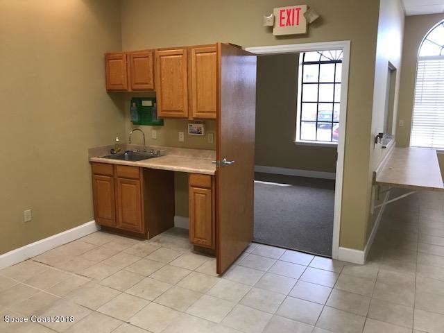 More Photos Of 197 Bouganvillea Dr, Rockledge Medical For Lease