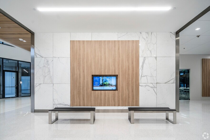 More Photos Of 12377 Merit Dr, Dallas Office For Lease