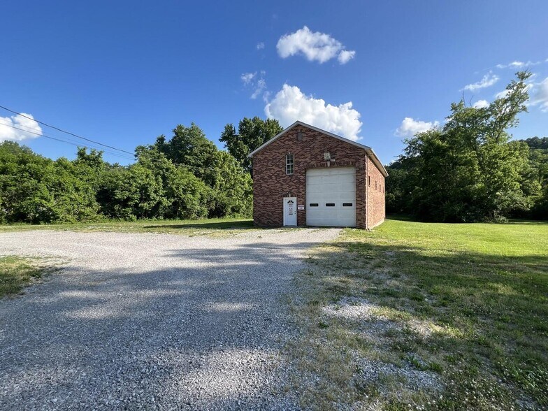 More Photos Of 4660 Mary Ingles Highway, Silver Grove Police Fire Station For Sale