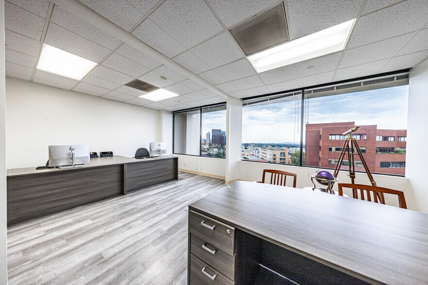 More Photos Of 11777 San Vicente Blvd, Los Angeles Office For Lease