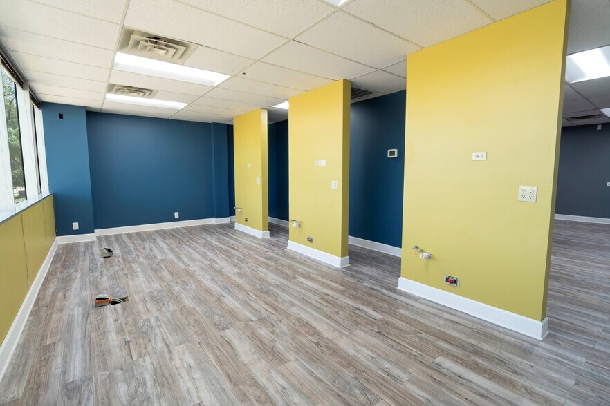 More Photos Of 11455 Fallbrook Dr, Houston Medical For Lease