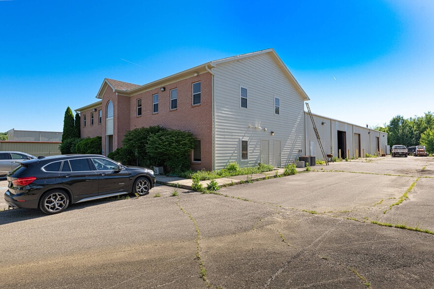 More Photos Of 7340 Bridgewater Rd, Dayton Warehouse For Lease