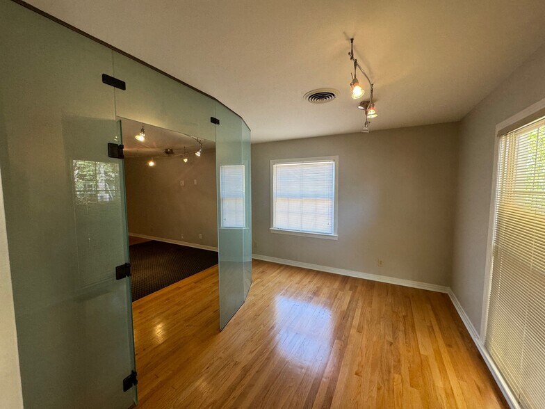 More Photos Of 1311 E 7th Ave, Tallahassee Office Residential For Lease