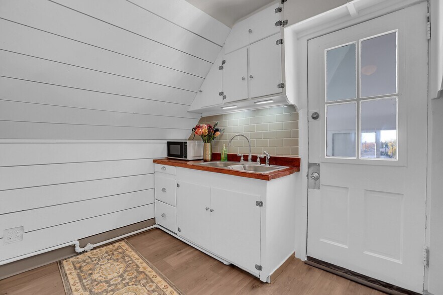 More Photos Of 175 S Main St, Brighton Office For Sale