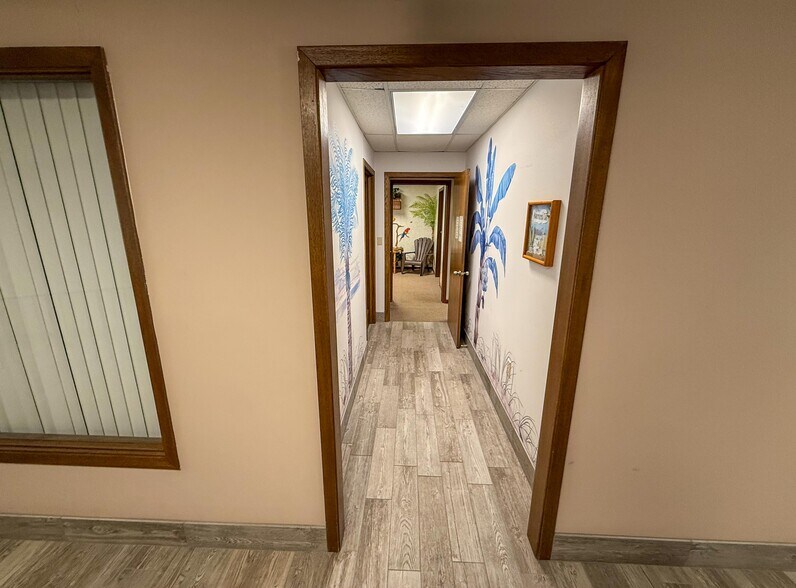More Photos Of 16 Mantorville Ave N, Kasson Office For Sale