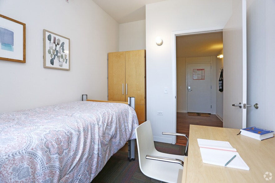 More Photos Of 59 E Van Buren St, Chicago Apartments For Lease