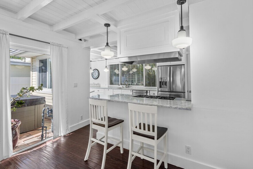 More Photos Of 301 NE 1st St, Delray Beach Freestanding For Sale