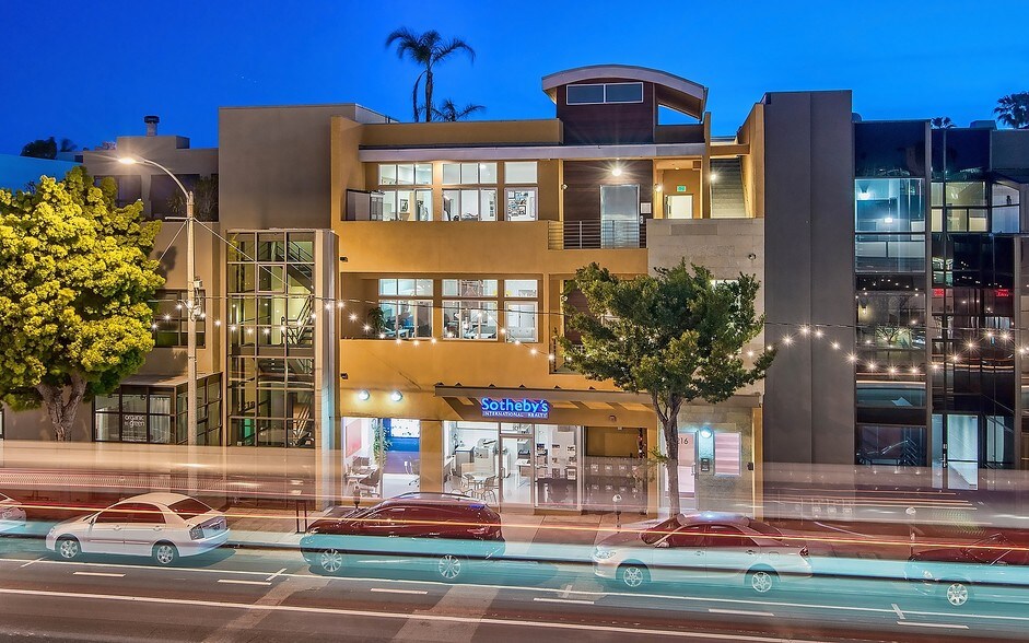 More Photos Of 2216 Main St, Santa Monica Apartments For Sale