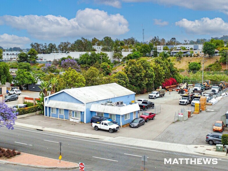 Primary Photo Of 469 E Mission Rd, San Marcos Manufacturing For Lease