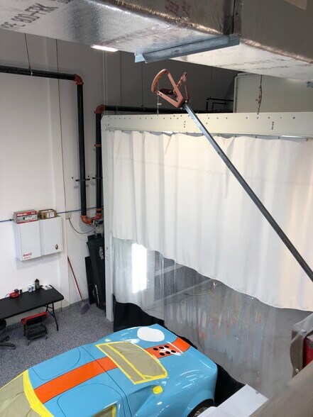 More Photos Of 3939 Tollhouse Dr, Naples Warehouse For Lease