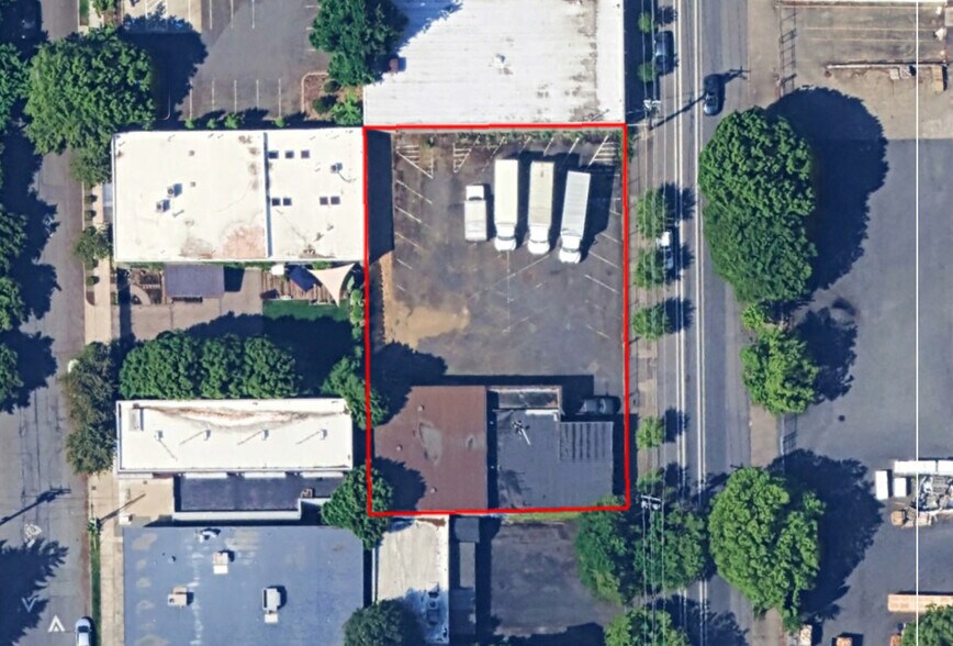 Primary Photo Of 2125 N Vancouver Ave, Portland Land For Sale