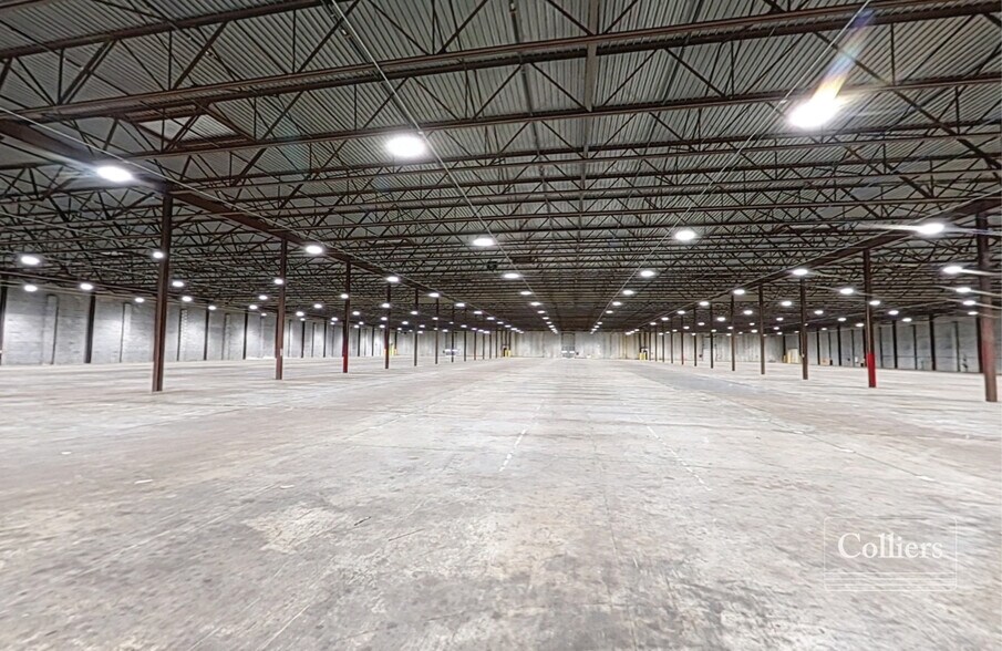 More Photos Of 235 Standard Warehouse Rd, Lugoff Distribution For Lease