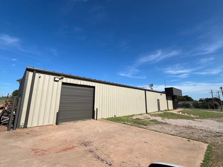 More Photos Of 2804 SE 59th St, Oklahoma City Manufacturing For Sale