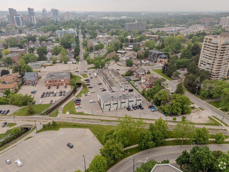 More Photos Of 55 Erb St E, Waterloo General Retail For Lease