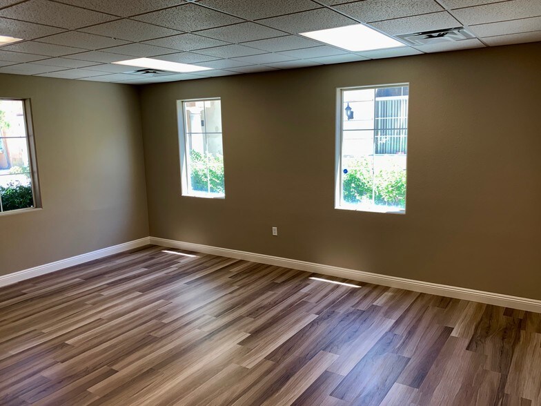 More Photos Of 5795 S Sandhill Rd, Las Vegas Unknown For Lease