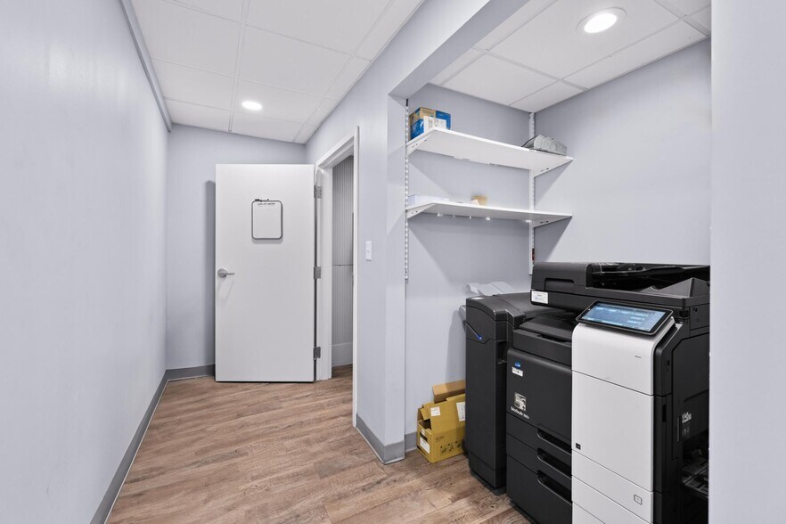 More Photos Of 403 Main St, Buffalo Office For Lease