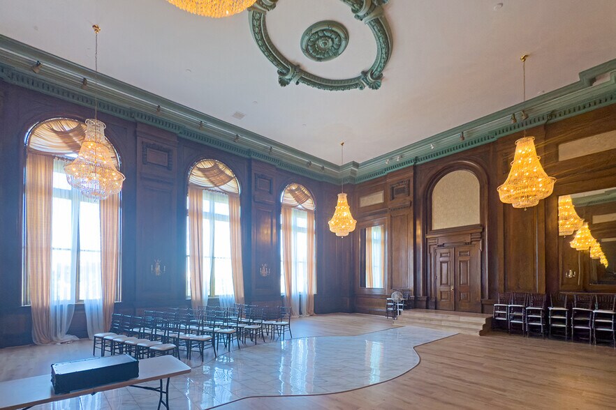 More Photos Of 298 24th St, Ogden Office Residential For Sale