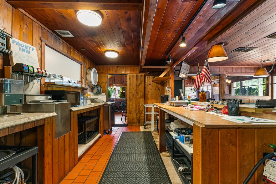 More Photos Of 7461 MT Baker Hwy, Deming Restaurant For Sale
