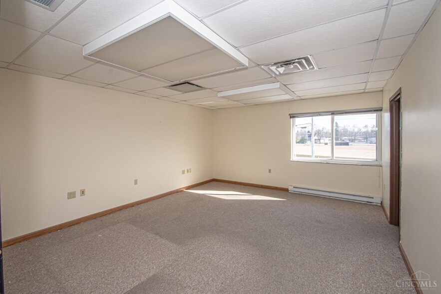 More Photos Of 200 Eaton Lewisburg Rd, Eaton Medical For Lease