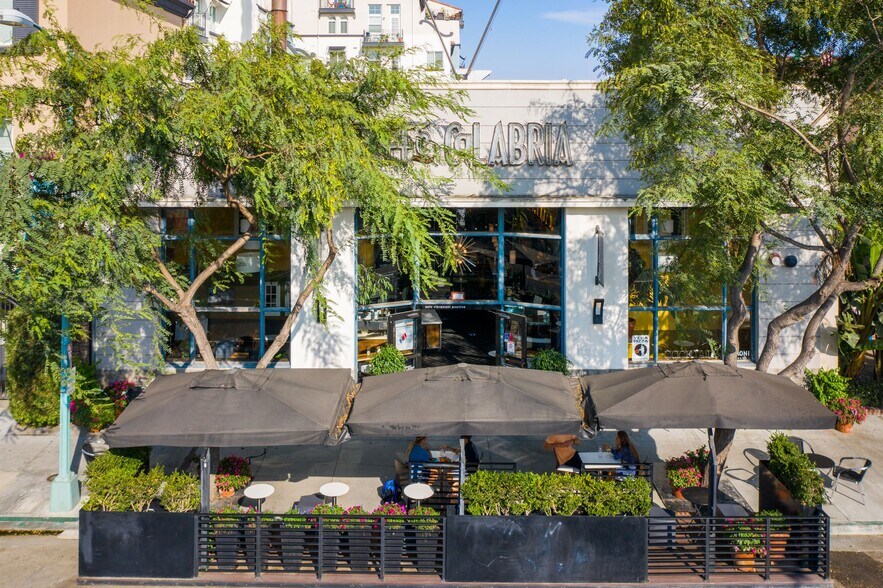 More Photos Of 3933 30th St, San Diego Storefront For Sale