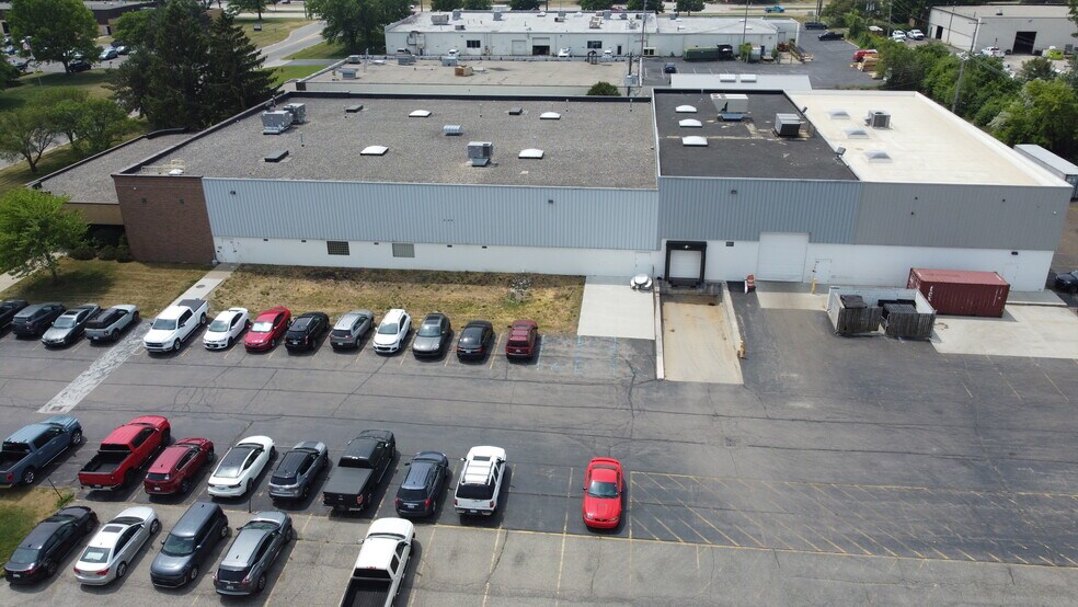 More Photos Of 1900 Northfield Dr, Rochester Hills Warehouse For Sale