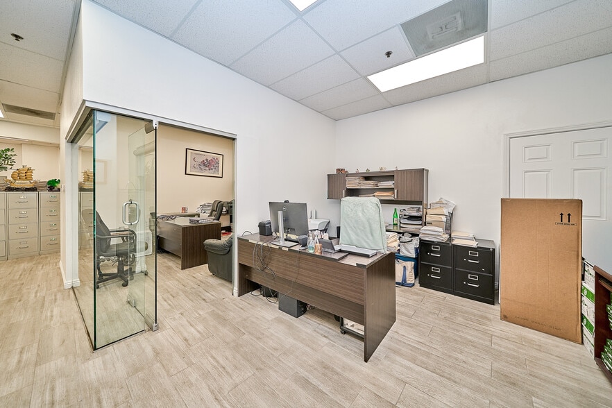 More Photos Of 308 S 1st Ave, Arcadia Apartments For Sale