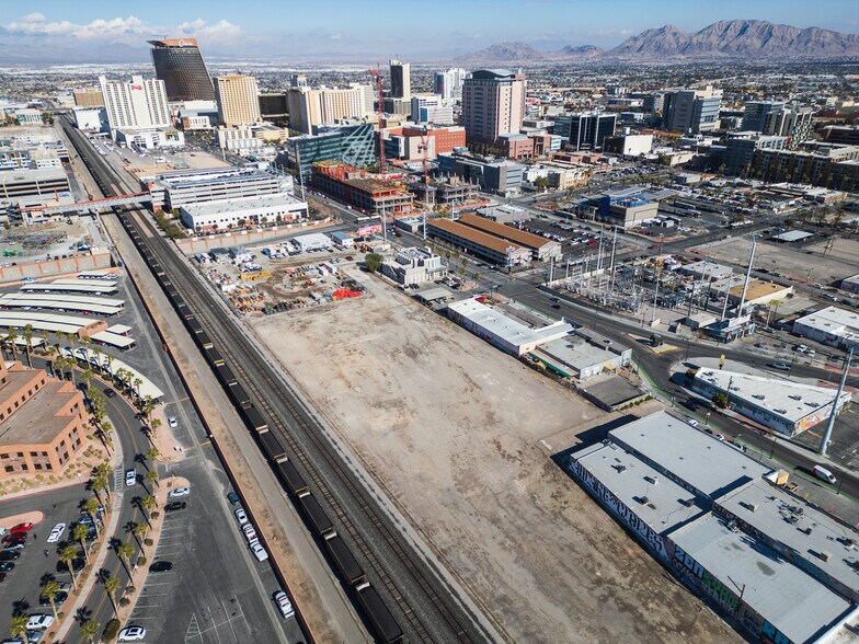 More Photos Of 840 Commerce St, Las Vegas Land For Sale