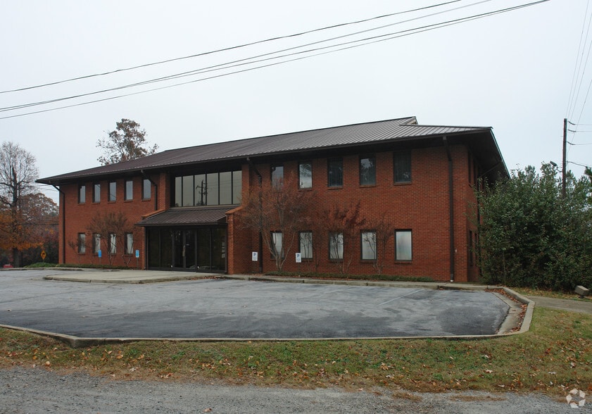 More Photos Of 2365 Pleasantdale Rd, Doraville Office For Sale