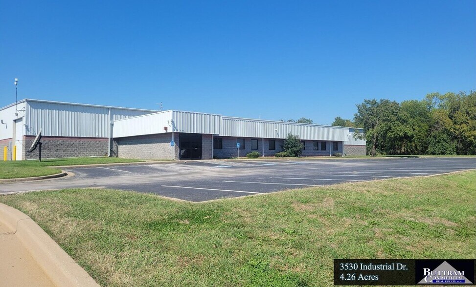 Primary Photo Of 3530 Industrial Ave, Joplin Warehouse For Lease