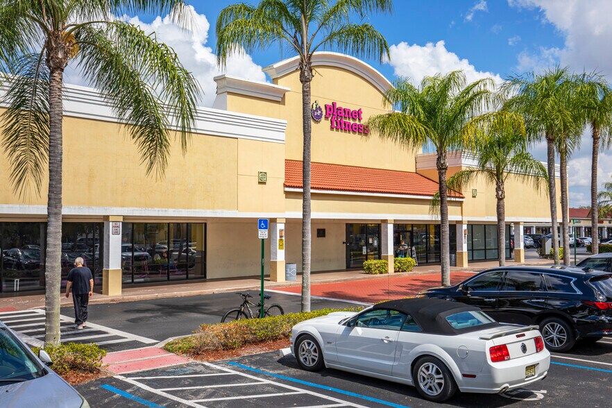 More Photos Of Southern Blvd, Wellington Unknown For Lease