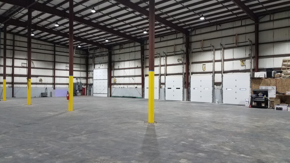 More Photos Of 280 Grand St, Hamburg Warehouse For Sale