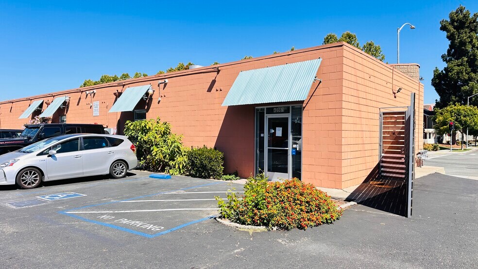 More Photos Of 40951-40961 Grimmer Blvd, Fremont Office For Lease