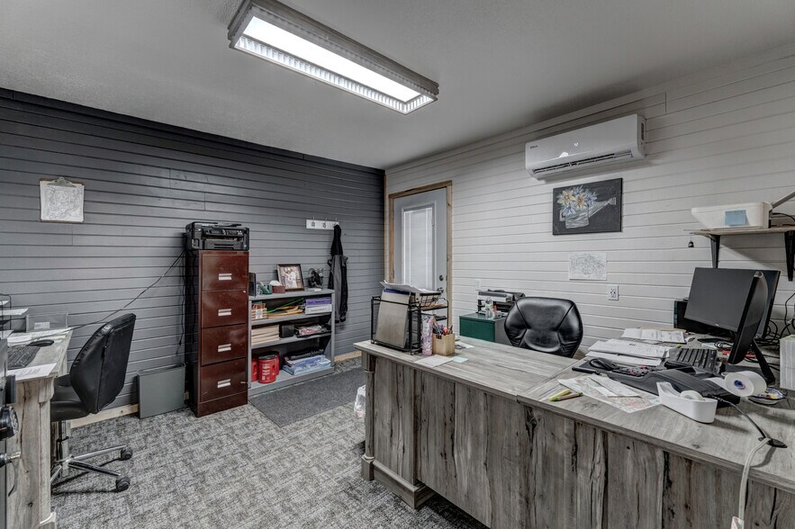 More Photos Of 1116 N 5th St, Custer Trailer Camper Park For Sale