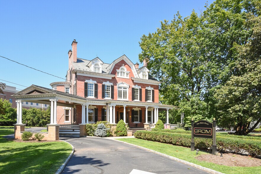 More Photos Of 1 Main St, Flemington Office For Sale