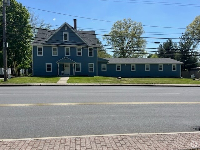 More Photos Of 1256 North Ave, Beacon Apartments For Sale