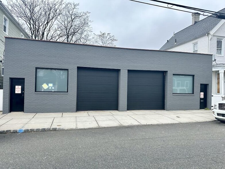 Primary Photo Of 179-181 Watson Ave, West Orange Warehouse For Lease