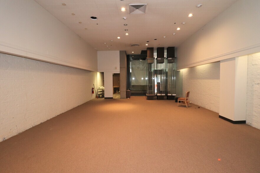 More Photos Of 4 W Fourth St, Cincinnati Office Residential For Sale