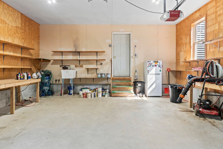 More Photos Of 41 Hobbs Rd, West Newfield Specialty For Sale