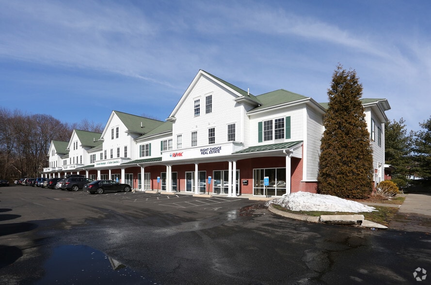 More Photos Of 670-680 Boston Post Rd, Milford Apartments For Lease